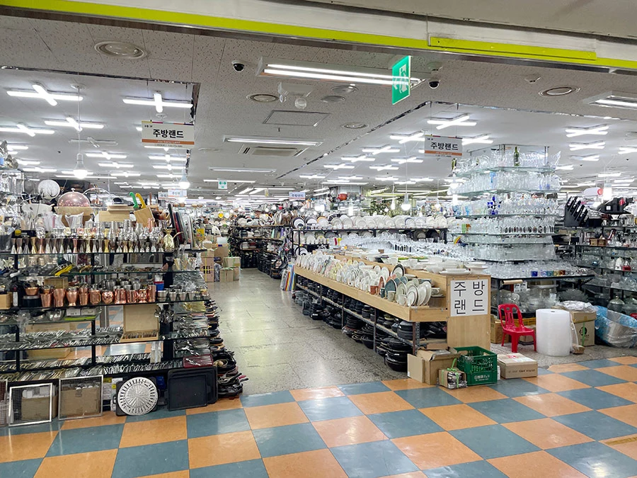 남대문시장 그릇 상가