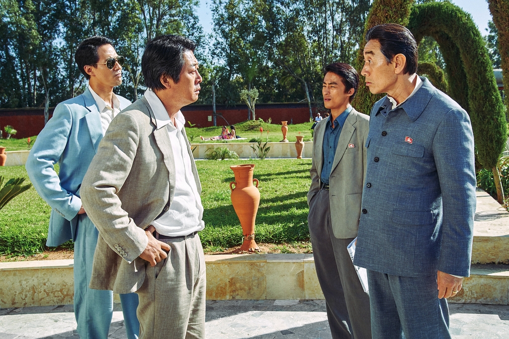 남북한 외교관들