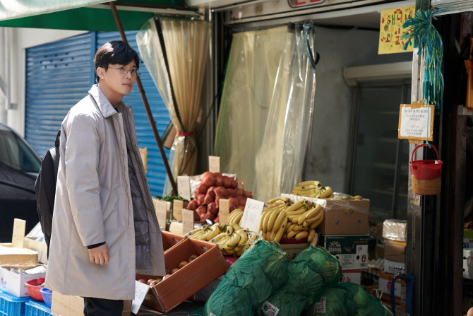 파과 스틸 연우진